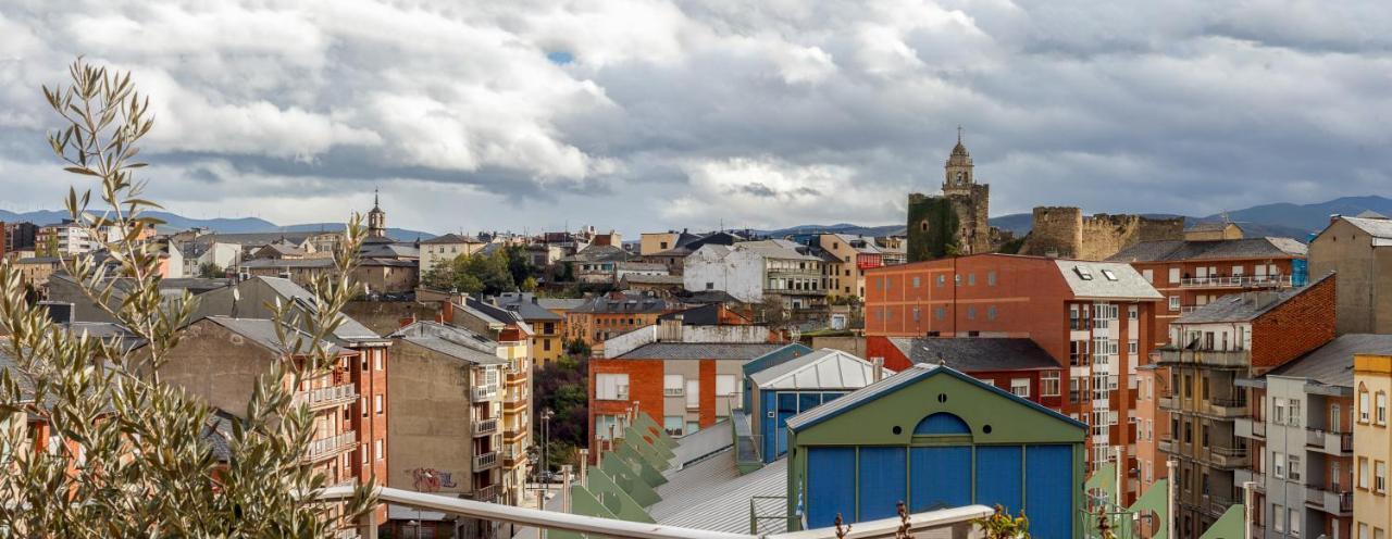 Hostal San Miguel Ponferrada Exteriér fotografie