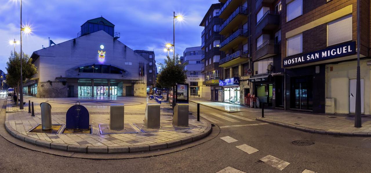 Hostal San Miguel Ponferrada Exteriér fotografie
